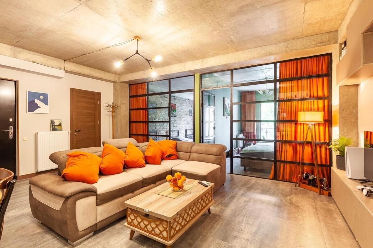Veli Group Apartment Near White Bridge ° Кутаїсі Екстер'єр фото