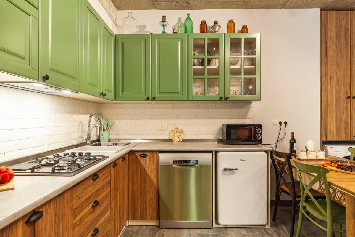 Veli Group Apartment Near White Bridge ° Кутаїсі Екстер'єр фото