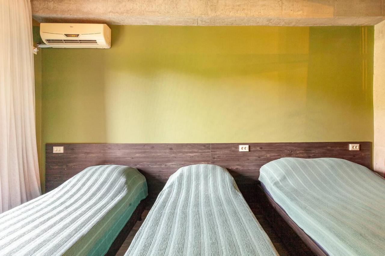 Veli Group Apartment Near White Bridge ° Кутаїсі Екстер'єр фото